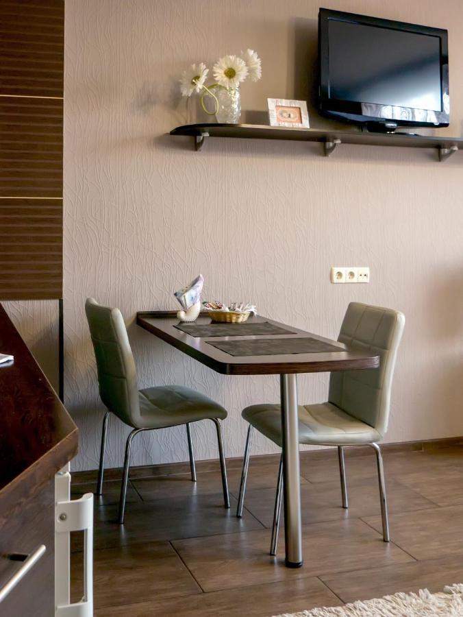 Apartment Alla Chernihiv Exterior photo