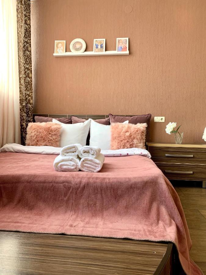 Apartment Alla Chernihiv Exterior photo